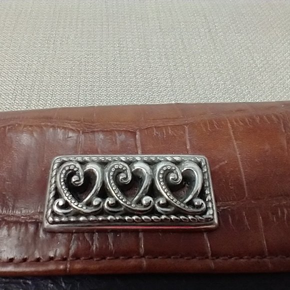 BRIGHTON VINTAGE BI-FOLD WALLET BLACK/BROWN TRIM - Picture 6 of 12